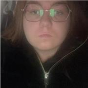 Studentessa al 2 anno di scienze giuridiche della sicurezza e della prevenzione sul lavoro , ambientale e dei prodotti , diplomata al liceo classico con voti 100/100